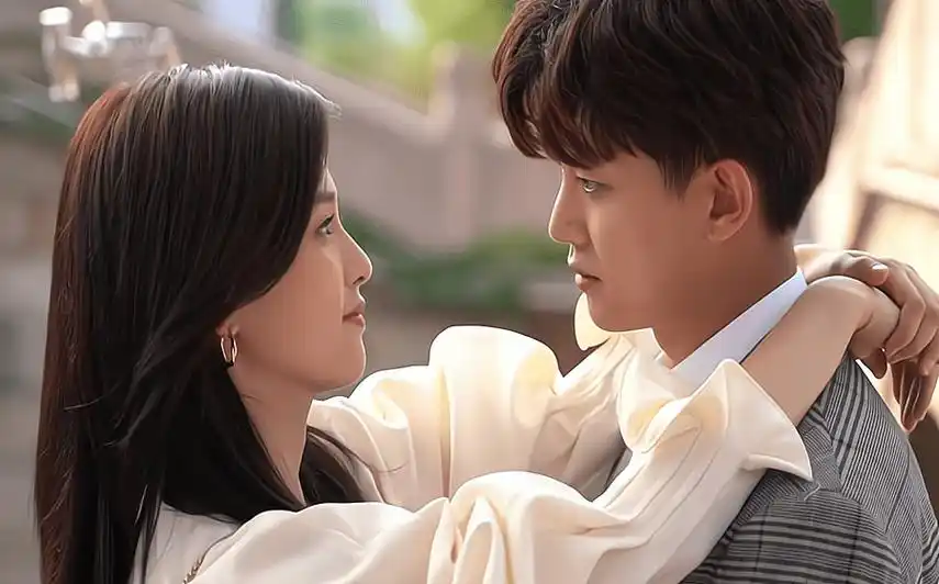 任嘉伦风波事件愈演愈烈,与绯闻女合影曝光,老婆聂欢不简单