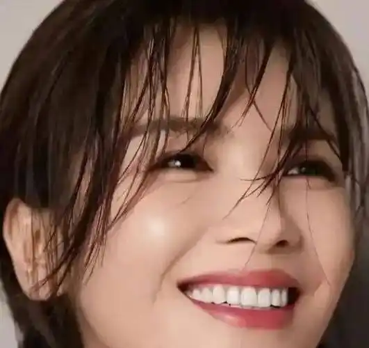 "刘涛:花300万做一口烤瓷牙,连拍吻戏都怕亲坏了_王珂会_明星_牙齿