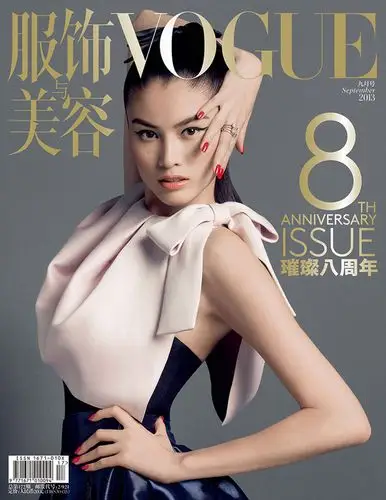 《vogue》中国版邀八大超模登九月刊封面