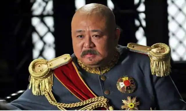 袁世凯最佩服的人,打仗却惨败法国,有个亲孙女受万人景仰