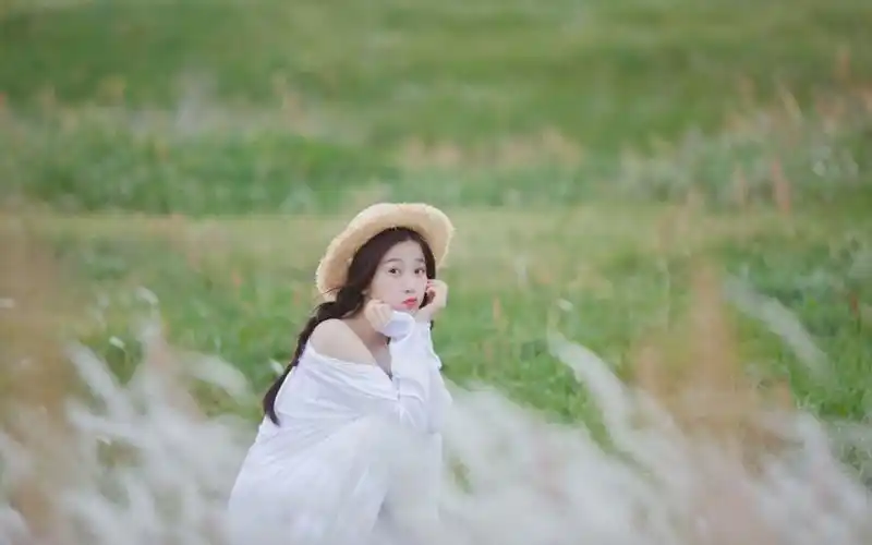 虞书欣甜美阳光高清桌面壁纸