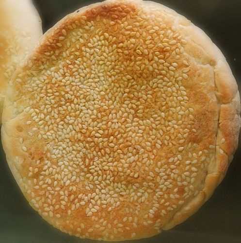 登封烧饼登封单面芝麻烧饼一个(分区域)真空后充氮气包装