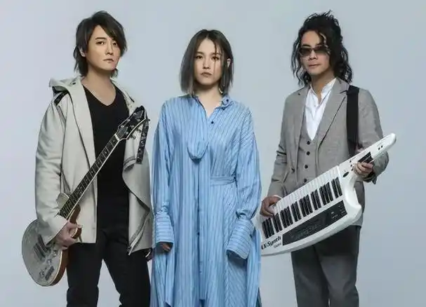 飞儿乐队成员阿沁的妻子涉嫌持毒遭逮捕之前疑用厌食掩盖