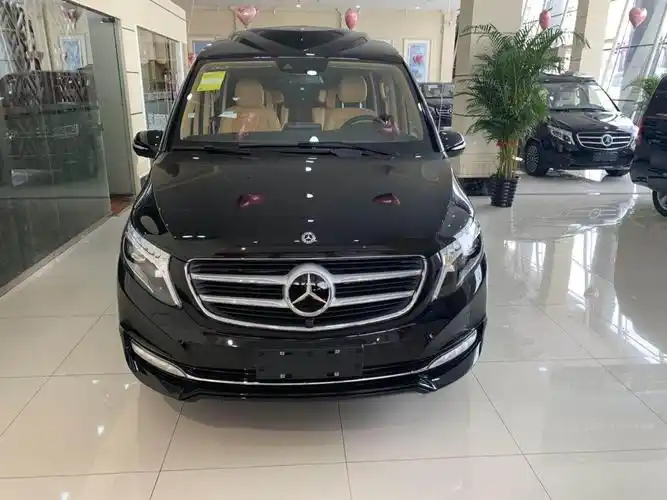福建奔驰vclass/v260l商务车高顶奢华总裁mpv