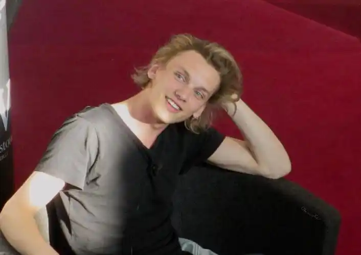 jamiecampbellbower