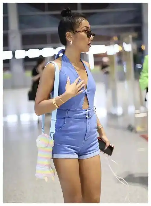 吉克隽逸真是黑到发光又性感啊!