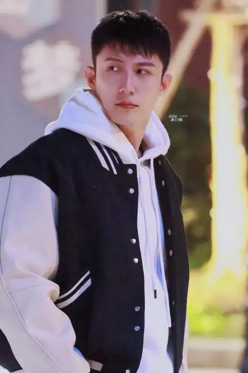 黄景瑜冬至韩剧男主造型