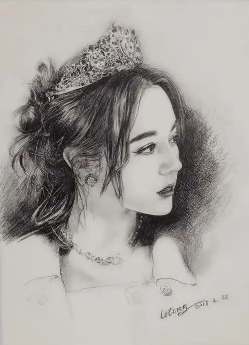 ltmuzi素描人物迪丽热巴
