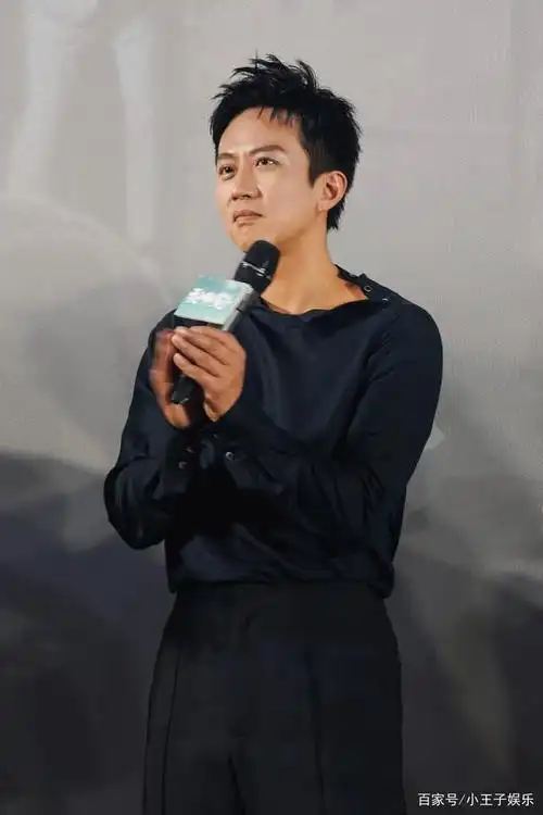 邓超又搞事情了?称"从小看杨紫老师的戏长大",网友评论成亮点