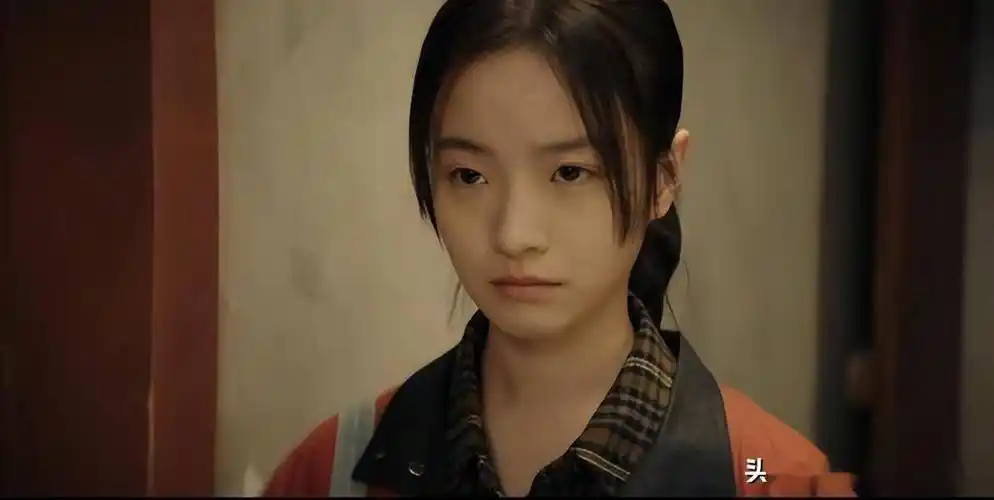 《漫长的季节》:"重塑"李庚希,不做资源咖,凭演技