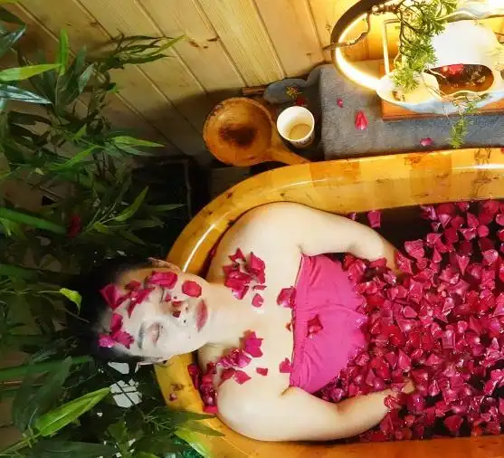 泡"瑶族药浴"养心安神 消除疲劳|泉神汤_养生馆加盟_药浴加盟_泉神汤