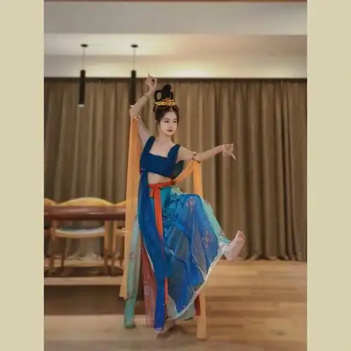 67唐杨贵妃善"胡舞",世人皆知"霓裳羽衣舞"#敦煌舞  #中国舞  #舞蹈