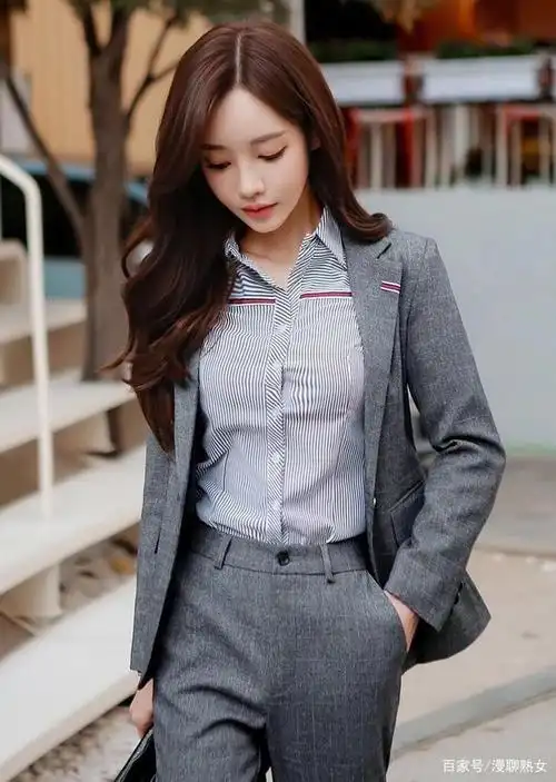 韩国模特孙允珠职业装帅气干练网拍