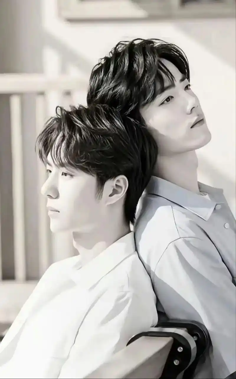 做千万人的酷盖,做一人的狗崽崽,博君一肖#肖战王一博 @肖战