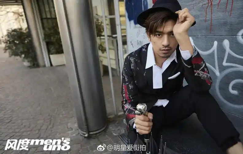 陈柏霖《风度mens uno》3月刊封面大片曝光,这一次,他告别暖男形象