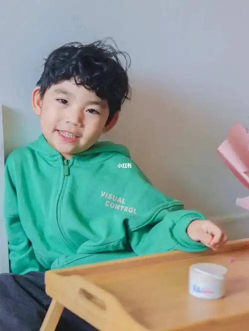 我这里有话说家婆反复强调,男子汉大丈夫,就是要粗糙才能彰显男人的