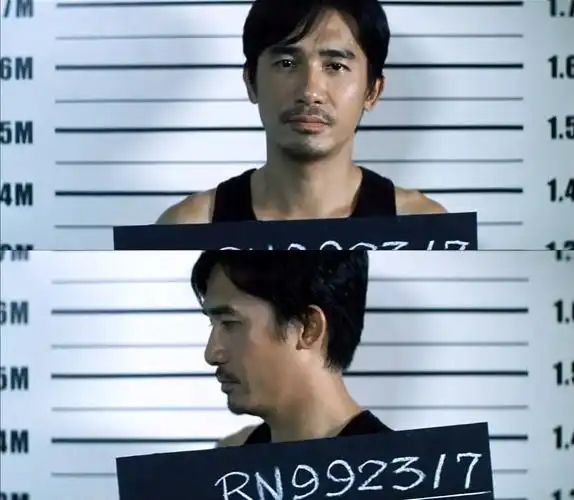 梁朝伟年轻时候的陈永仁和刘建明,余文乐和陈冠希,多么经典的一对cp