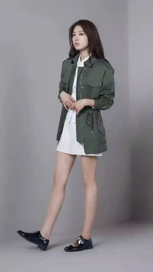夏末初秋穿衣大法来了跟朴信惠学穿搭显瘦又时尚