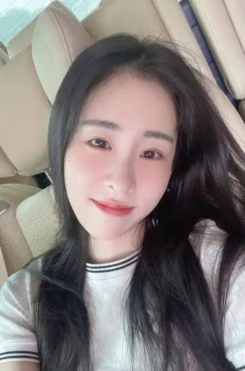 张碧晨感慨发文:我们的第七年,希望不止_华晨宇_孩子_时候