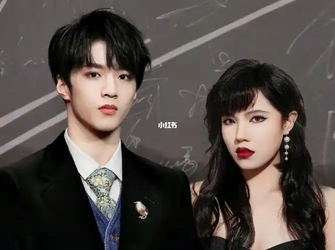 刘耀文圈外女朋友