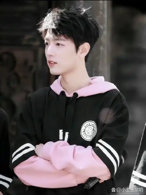 早期的肖战无敌了!