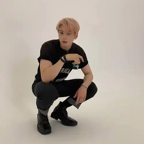 做个有"人气"的男生,车银优穿搭了解下