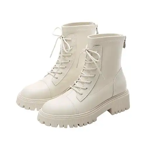 中筒白色2023年秋冬新款靴子加绒超火高级感小短靴厚底马丁靴女款