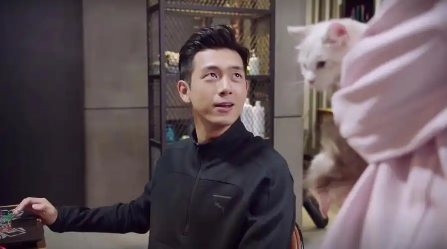 亲爱的热爱的韩商言佟年初吻恋情升温韩商言会耍流氓了