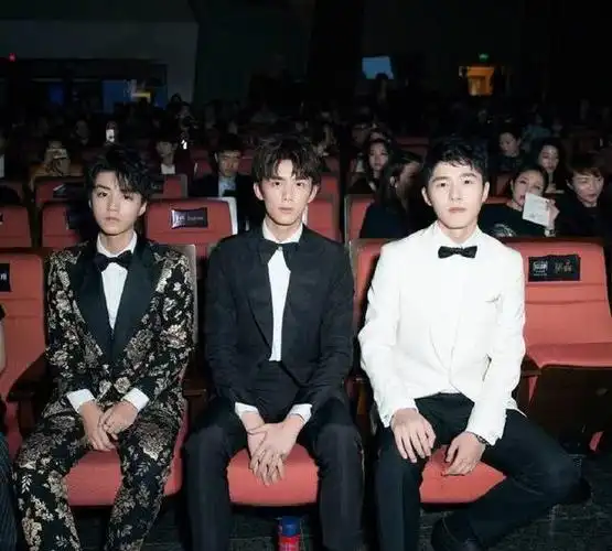 绝美明星合照超罕见!刘亦菲 王俊凯 吴磊 … - 堆糖,美图壁纸兴趣社区