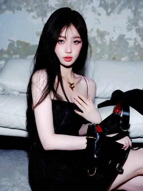 来自星星的穿搭##虞书欣黑化千金