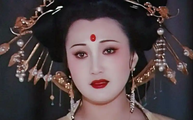 唐明皇林芳兵为角色增肥几十斤最终成就最形神兼备的杨玉环