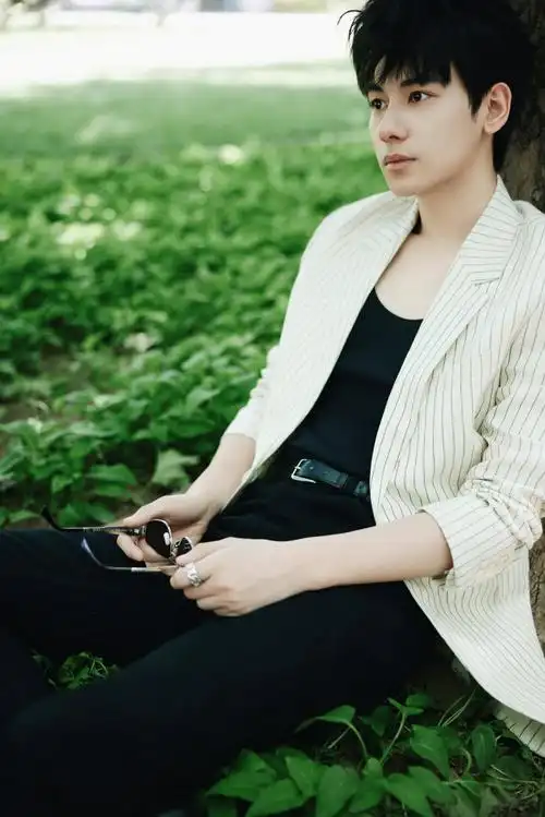 胡先煦都市假日写真