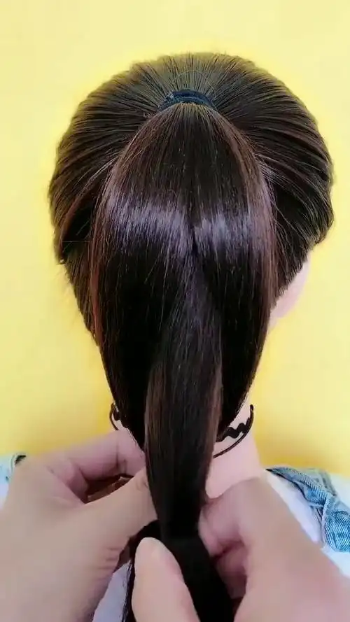 小女孩长头发怎么扎头发好看又简单图片