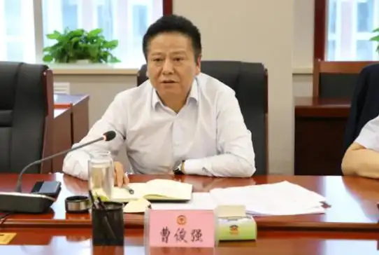 要闻曹俊强调研我市天然气气源和输送管道建设情况