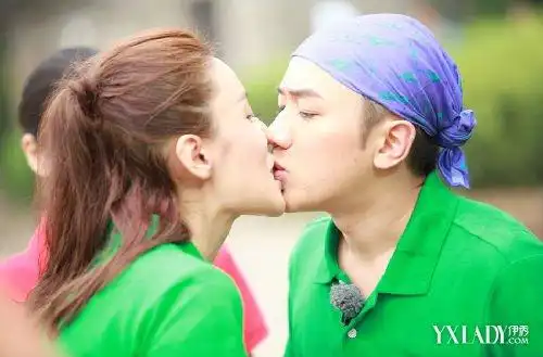 【图】张蓝心跑男引网友不满被骂心机 劈腿艳照曝光尺度惊人