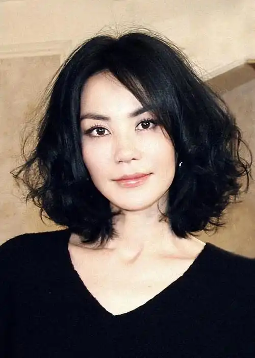 天后王菲离异两次不敢再婚,哥哥57岁仍单身,都是原生家庭惹的祸_腾讯