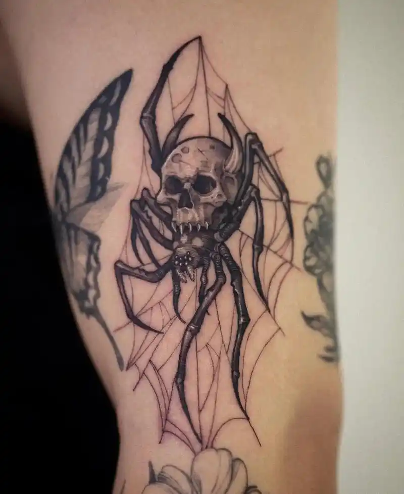 分享一组暗黑作品#暗黑纹身风格 #暗黑系 #想纹就 - 抖音