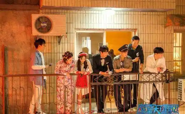 《密室大逃脱》首期有点水卡关严重节奏慢邓伦成c位团欺_杨幂_魏大勋