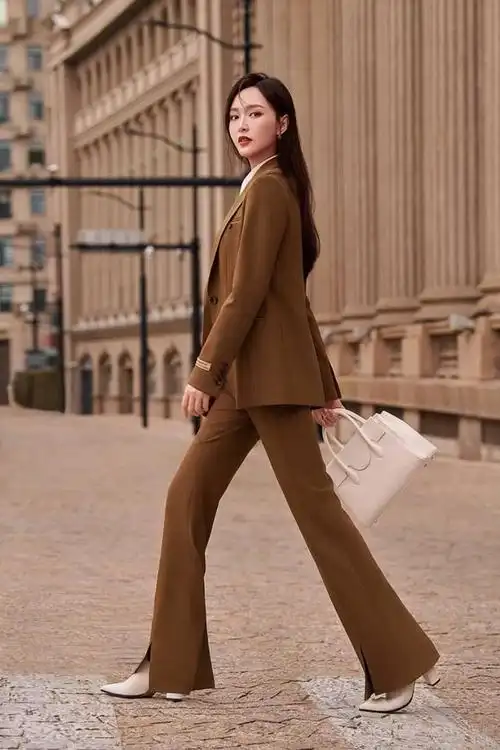 唐嫣秋日穿搭鉴赏真是美出了高个的天花板又仙又优雅