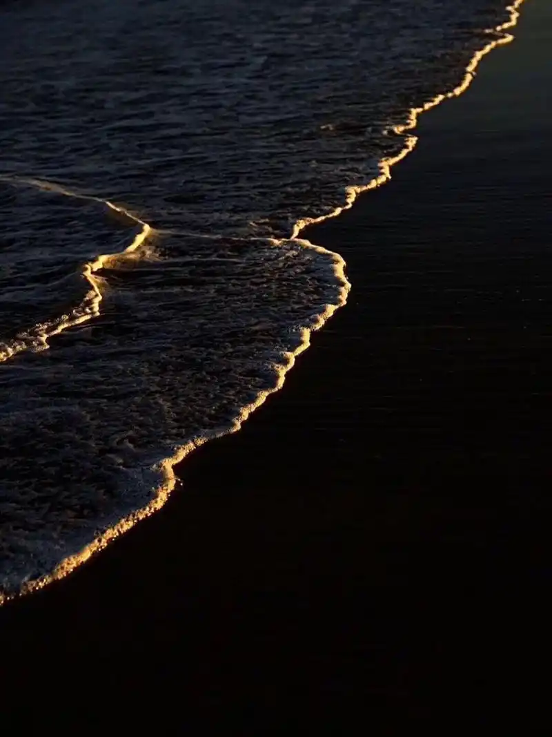 黑色系壁纸 聊天背景