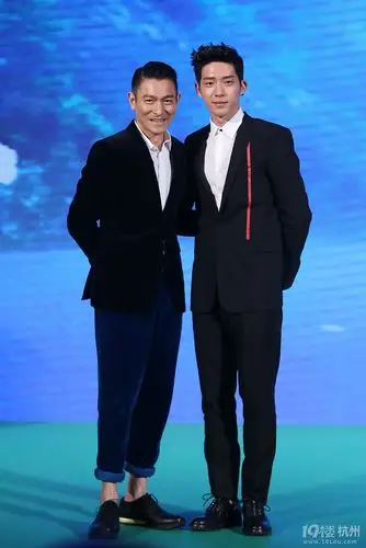 内地男明星和刘德华合影的明星都有谁