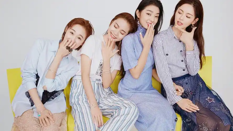 明星创造101火箭少女明星风尚壁纸2