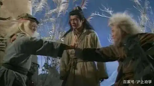 解难 金庸在《神雕侠侣》一书中提到有一次洪七公和欧阳锋比武,包括