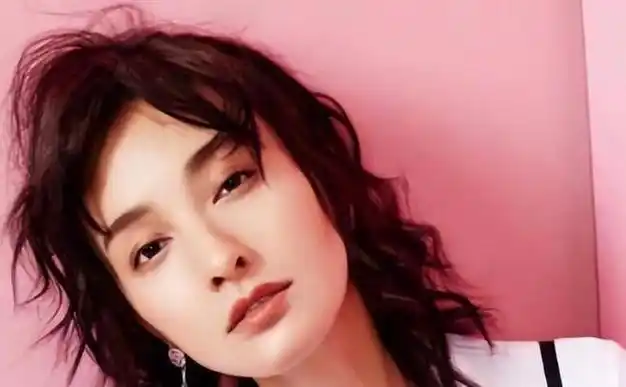 吴昕郑凯在一起了两人曾多次被传绯闻注意此郑凯非彼郑恺