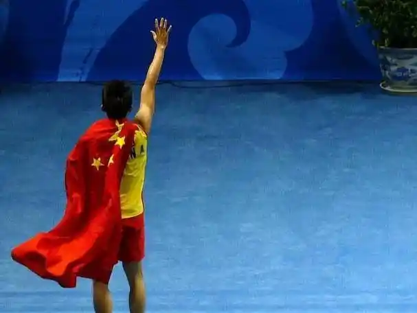 林丹一直黑料不断出轨让他名气彻底跌落谷底再也没有超级丹