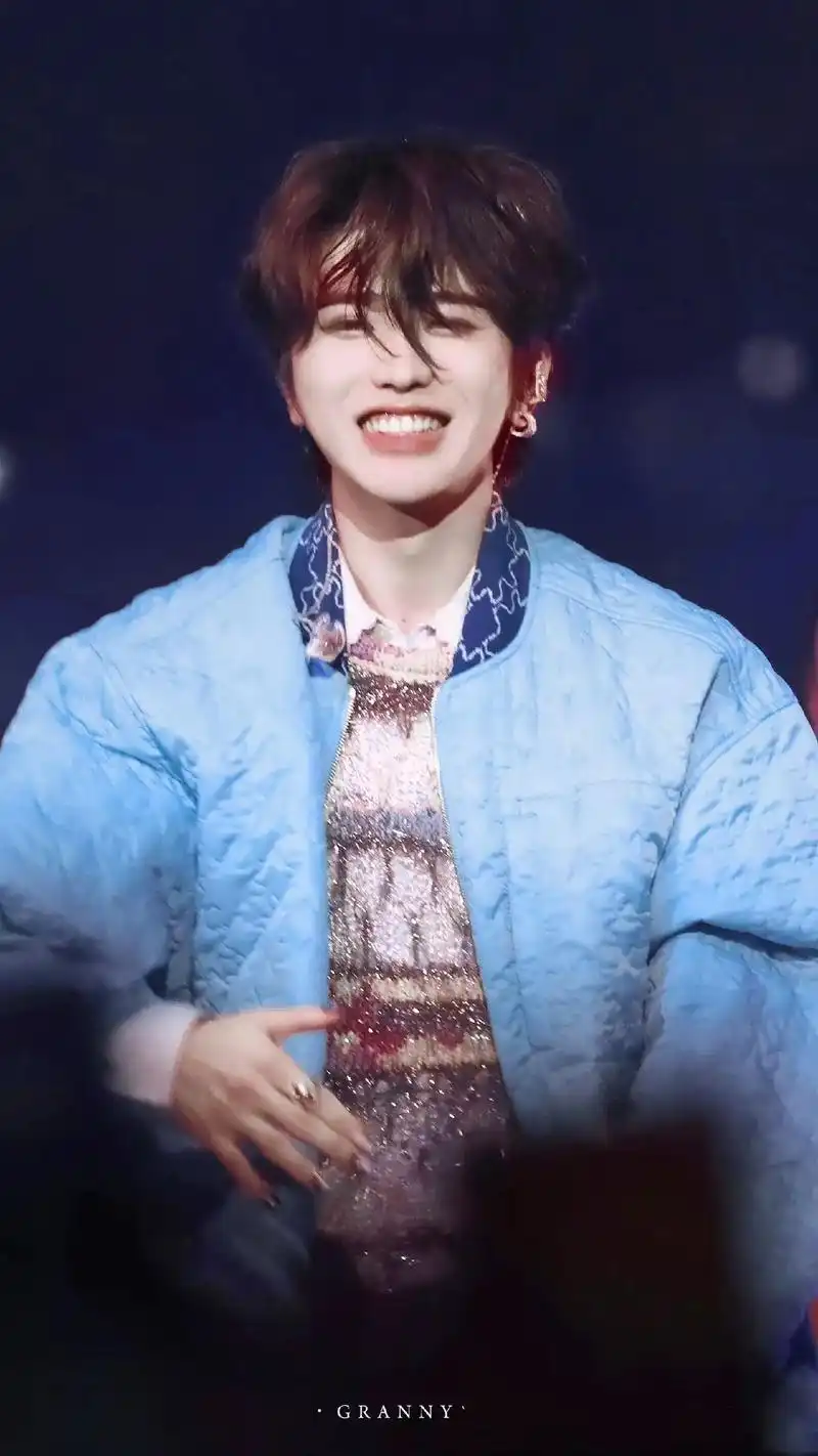 小葵小葵好可爱#蔡徐坤 #神图 #ikun - 抖音