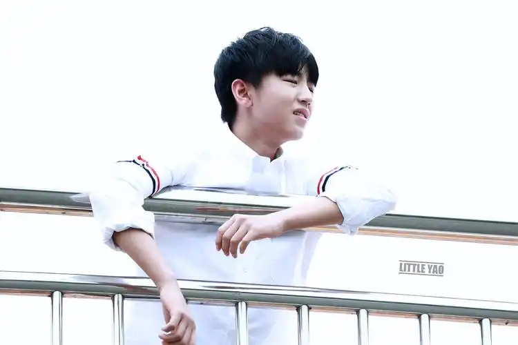 王俊凯# 160314 超少年密码拍摄