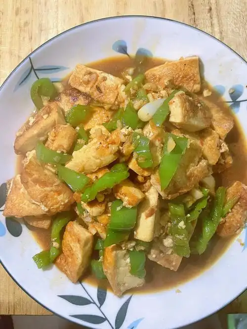 一道家常红烧豆腐偶尔吃吃还是可以的