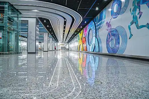 江苏省苏州市地铁5号线内景