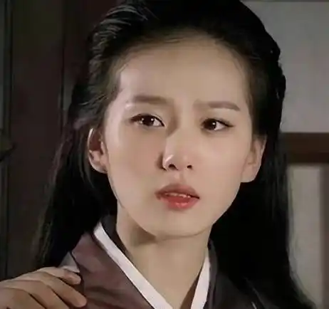 刘诗诗的早期老照片,果然真正的美女不会整容!_皮肤_清透_女孩